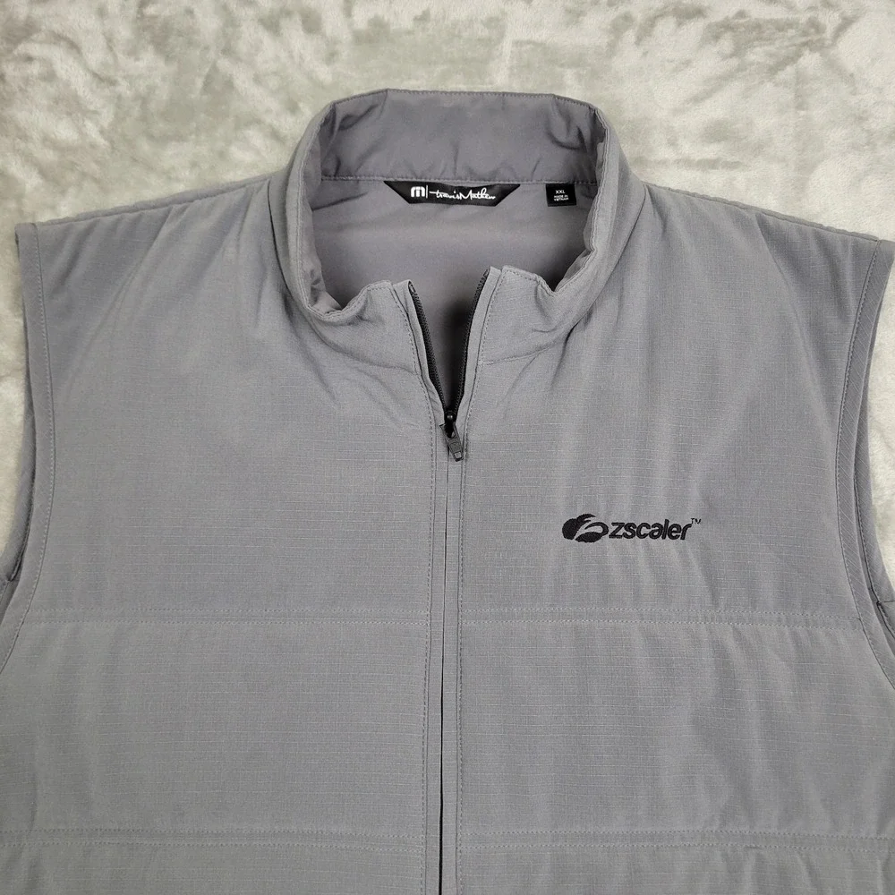 Travis Mathew Quilted Puffer Vest Mens Gray 2XL Full Zip Insulated Pockets